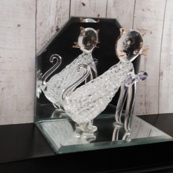 Glass Cat 🐈 Figurine - Picture 2 of 6